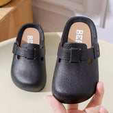 Girls Slippers Fashion Flat Bottom Children's Boken Slippers Suitable for All Seasons Indoor Outdoor Comfortable Children's Slip