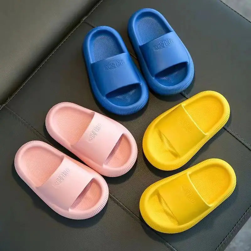 Children Bathroom Slippers Summer Solid Color Anti Slip Soft Sole Kid Slippers 4-10 Years Old Boys and Girls Cute Home Slippers