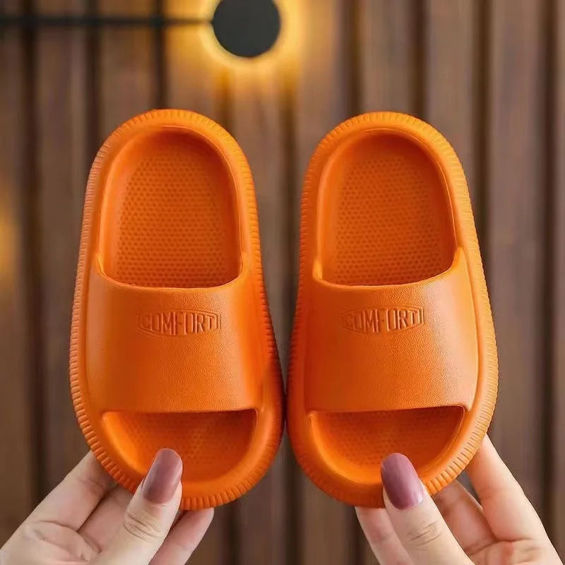 Children Bathroom Slippers Summer Solid Color Anti Slip Soft Sole Kid Slippers 4-10 Years Old Boys and Girls Cute Home Slippers