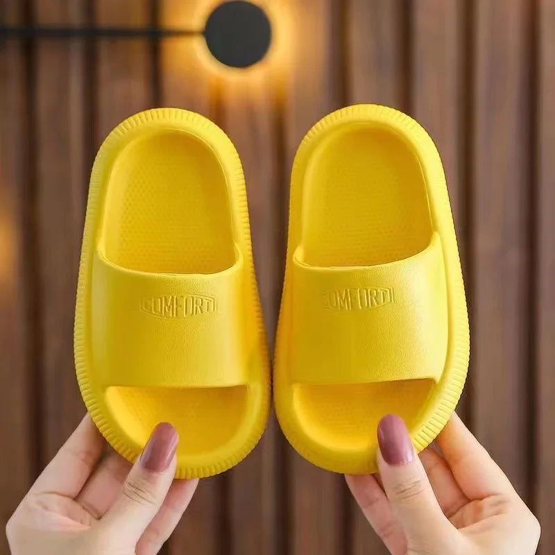 Children Bathroom Slippers Summer Solid Color Anti Slip Soft Sole Kid Slippers 4-10 Years Old Boys and Girls Cute Home Slippers