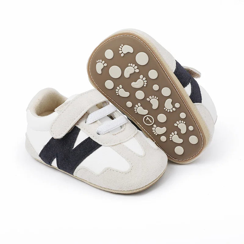New 0-1Y Newborn Baby Fashion Versatile Sports Style Patchwork Colour Soft Bottom Anti-slip Suede Infant Toddler Shoes
