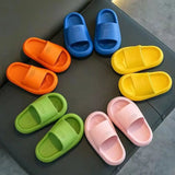 Children Bathroom Slippers Summer Solid Color Anti Slip Soft Sole Kid Slippers 4-10 Years Old Boys and Girls Cute Home Slippers